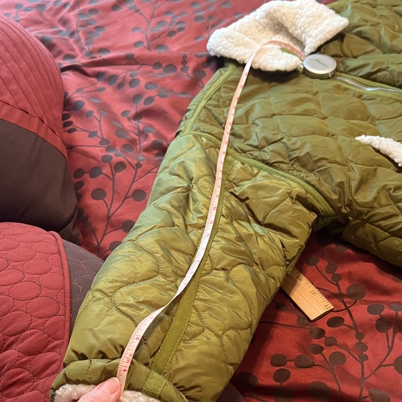 Blank NYC Olive Green Quilted Puffer Jacket with White Accents Women Small (S) - Picture 12 of 15